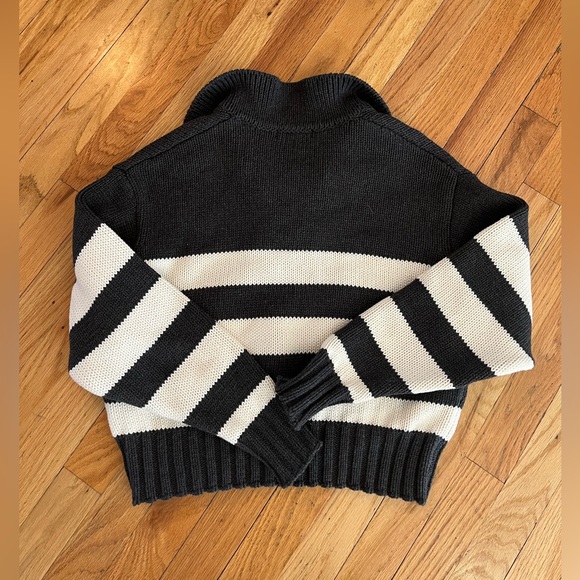 Quince 100% Organic Cropped Cotton Polo Sweater Size XS in Gray/White - Picture 4 of 4